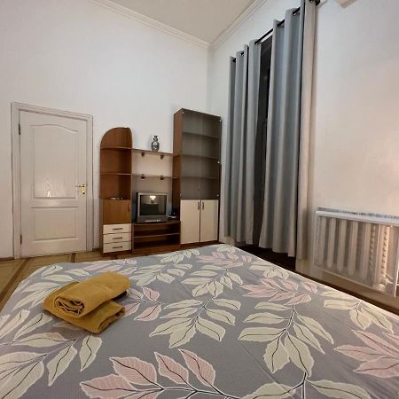 Apartment In The Historic Center Kiev Exterior foto